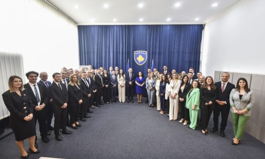 Presidentja Osmani dekretoi 48 gjyqtarë me mandat fillestar