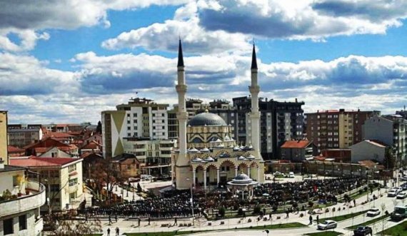 'Kosova Sot' të gjithë besimtarëve ua uron festën e 'Fitër Bajramit'