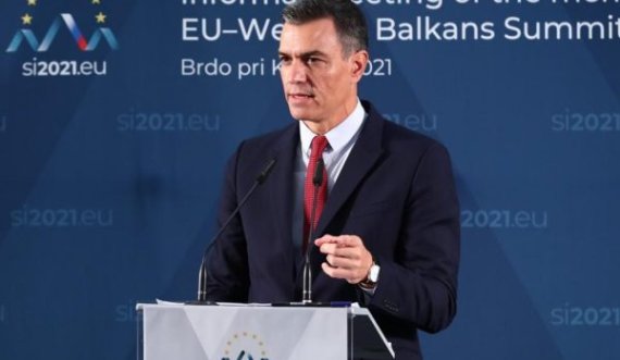 Analiza në 'El Pais' për shkrirjen e raporteve Madrid-Prishtinë: 'Të gjithë sytë kah Spanja' 