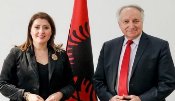 Onkologjinë e mori uji – Ministria e Shëndetësisë në Shqipëri do t`i trajtojë pacientët kosovar me kancer