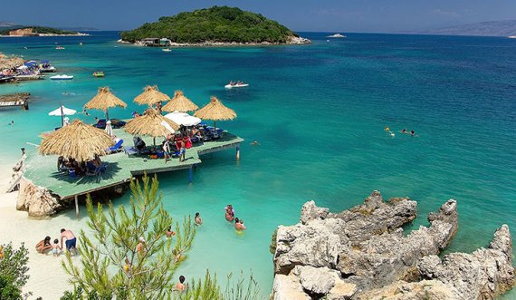 Ka rritje të turistëve, çmimet e larta të pritshme, thotë kreu i shoqatës së turizmi në Shqipëri