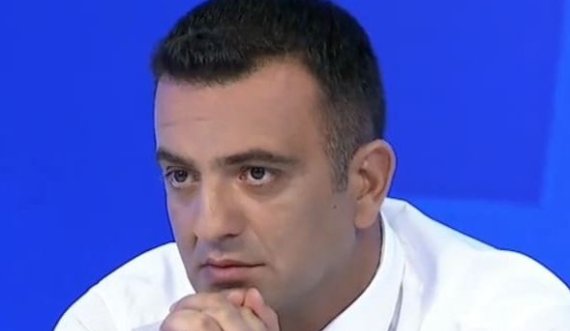 Pozhari ua kontrollon profilet ministrave të Kurtit, “qe 4 ditë s’kanë punuar asgjë”