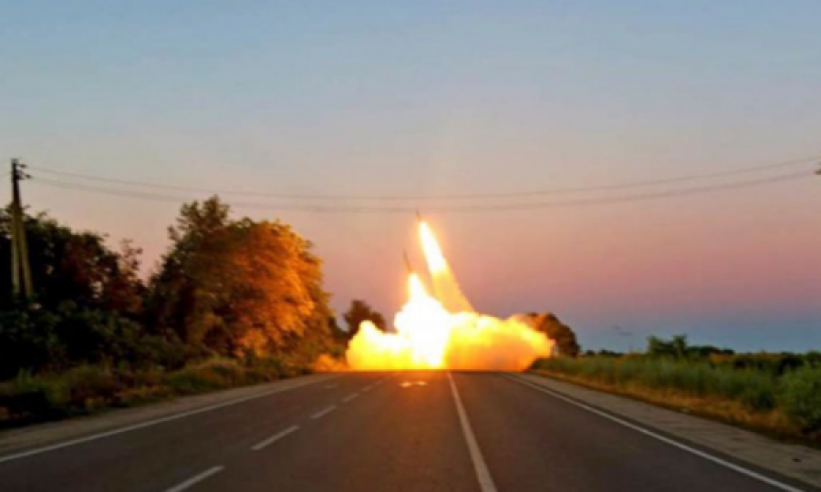 Çfarë janë HIMARS, raketat që po ndryshojnë fatin e luftës në Ukrainë