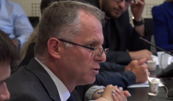 Bislimi sheh një momentum të ri për liberalizimin e vizave për Kosovën