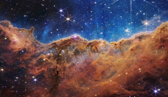 Çfarë tregojnë imazhet mahnitëse të teleskopit hapësinor James Webb