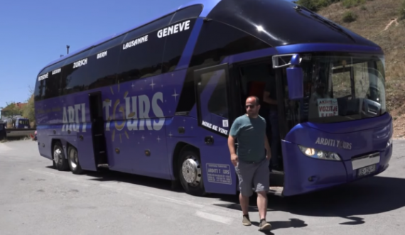 Flasin studentët e huaj të cilëve iu pre rruga, në Skenderaj menduan se ishin serbë