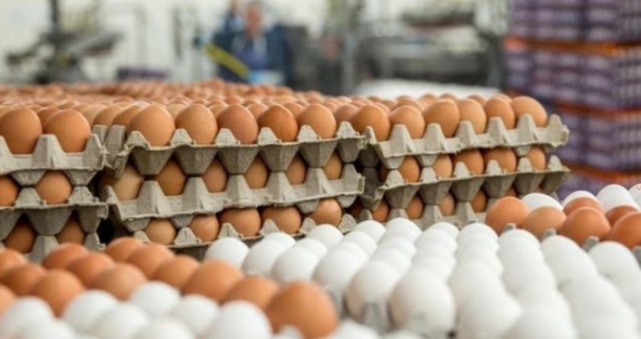 Shtrenjtohen sërish vezët në Kosovë, arrin në rreth 4 euro kompleti