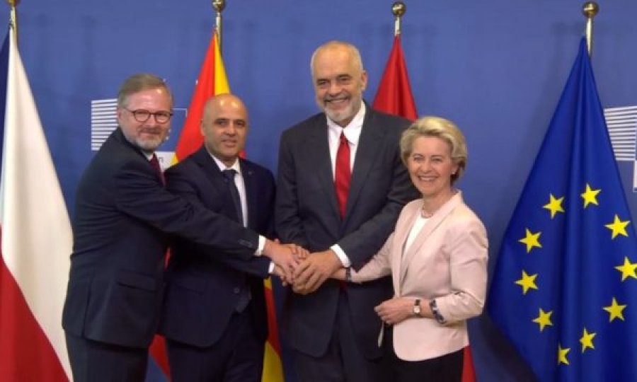 Nis dita historike për Shqipërinë, Rama dhe Kovaçevski priten në Bruksel Von der Leyen
