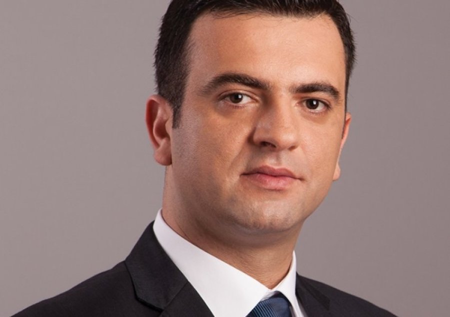 Pozhari: Ish-pushtetarët krekoseshin për luftën si mbulesë për pasurinë e tyre marramendëse 