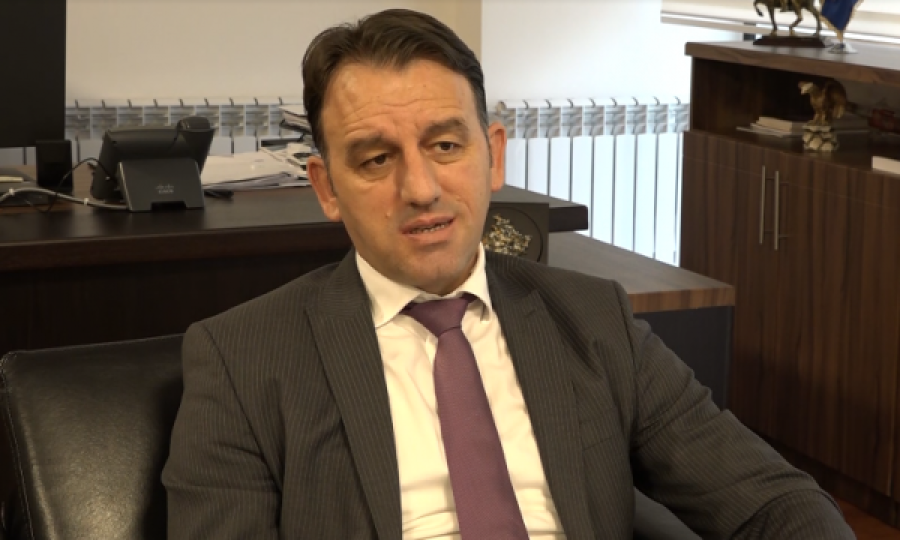 Suspendohet drejtori i Fondit për Sigurime Shëndetësore, Fatmir Plakiqi