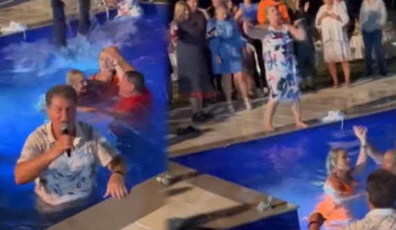 Çmenduri kosovare, këngëtari bashkë me dasmorë futen në pishinë për ta kallë atmosferën