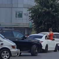 Policia do të fillojë të kontrollojë kolonat e dasmave për armë