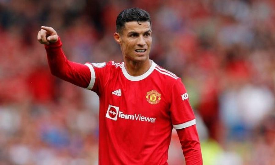 Ronaldo po qëndron në Manchester, zbulohen zhvillimet e fundit