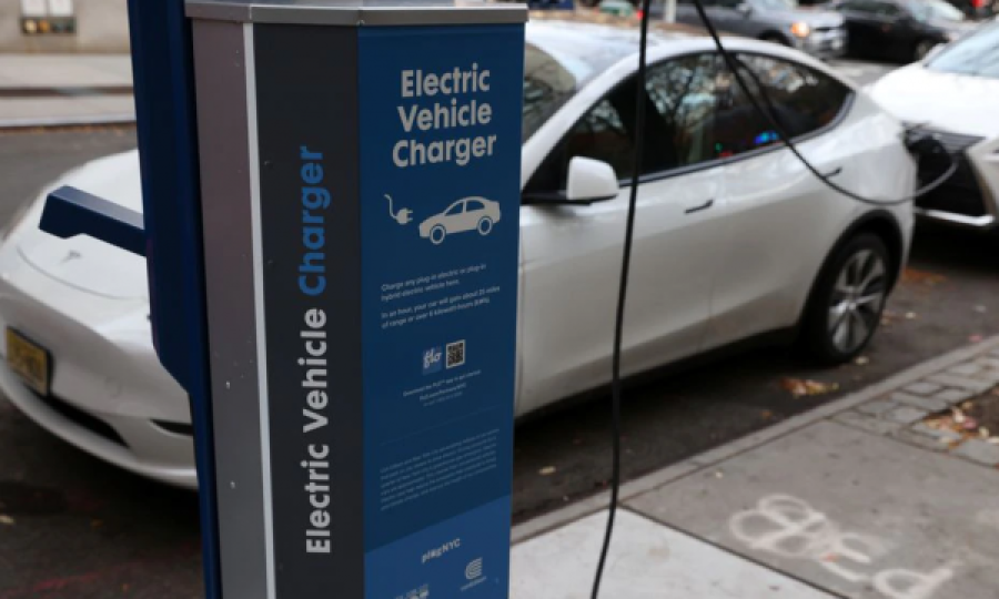 Gjermania do të ulë drastikisht çmimet e veturave elektrike