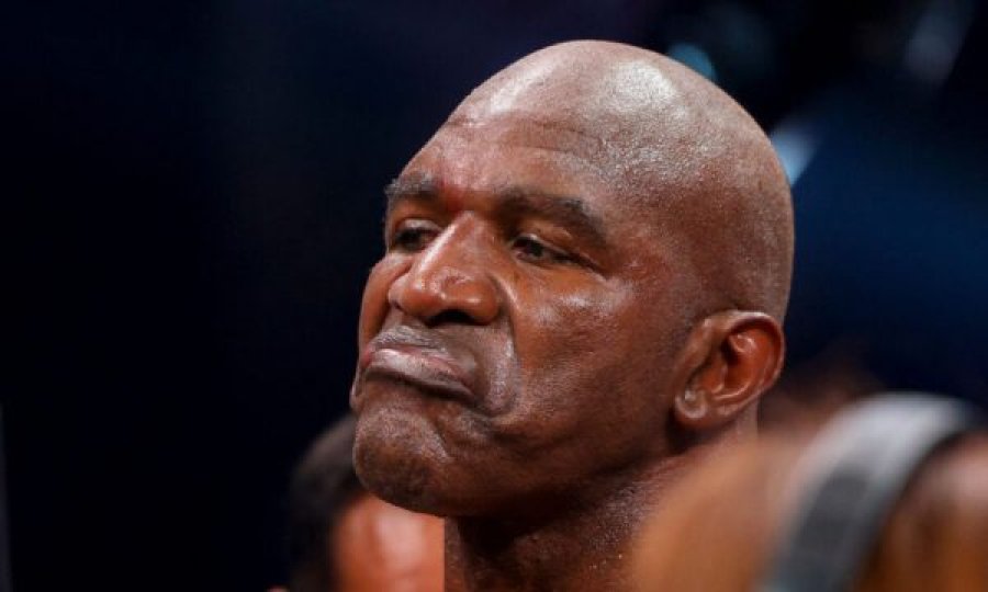 Evander Holyfield, boksieri që bëri miliona, por më pas i humbi të gjitha