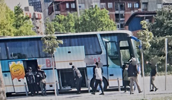Policia godet një grup të madh trafikantësh me emigrant