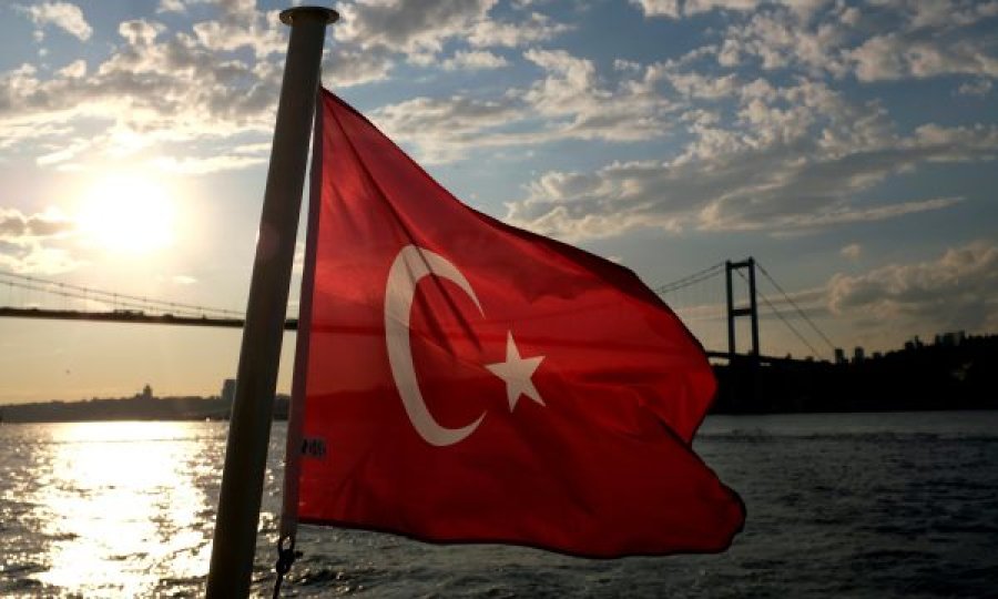 Turqia arreston mbi 300 persona gjatë protestave