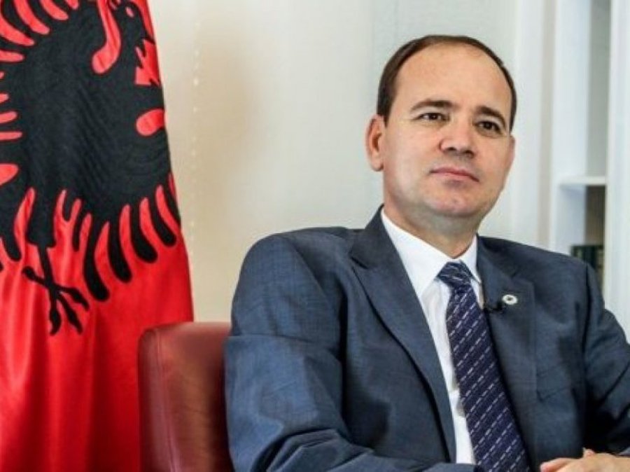 Shqipëria në zi, sot i jepet lamtumira e fundit ish-presidentit Nishani
