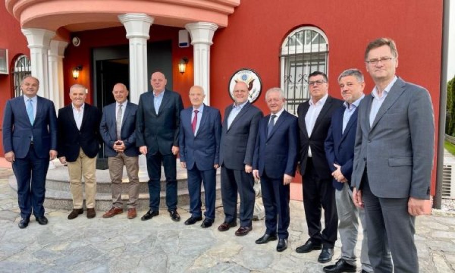 Darka te ambasadori Hovenier dhe roli i tij në bisedimet e Vjenës, flet Lutfi Haziri