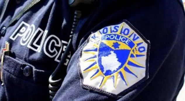 Interesim masiv i kosovarëve për t’u bërë policë, radhë të gjata për ekzaminime mjekësore
