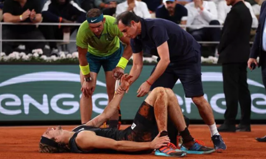 Zverev pëson lëndim të rëndë dhe largohet mes lotëve, Nadal kalon në finale të “French Open 2022”