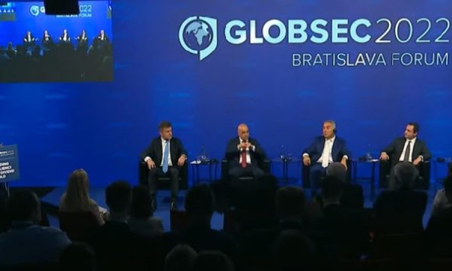 Kurti nga Bratisllava: Nuk besoj te vetëmjaftueshmëria e Ballkanit të Hapur