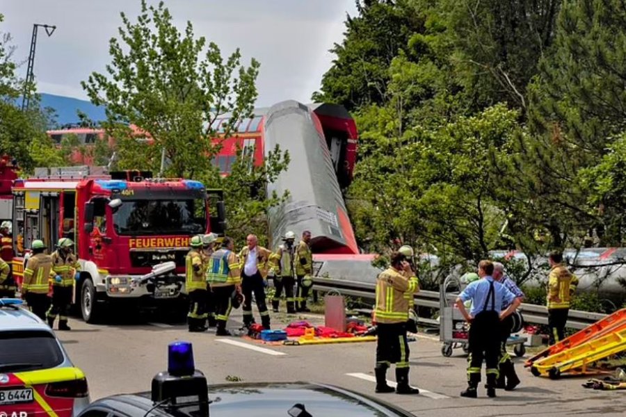 Gjermani: Tre të vdekur e 60 të lënduar rëndë pasi treni del nga shinat