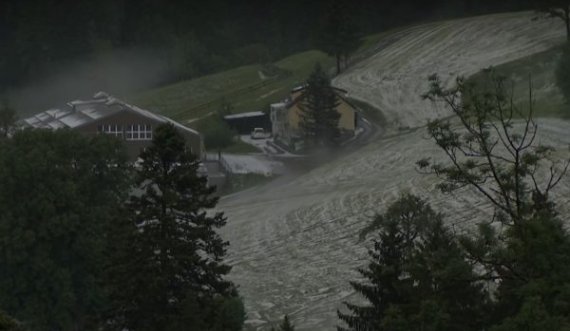 Stuhi të fuqishme dhe breshër edhe në Zvicër, tre të lënduar