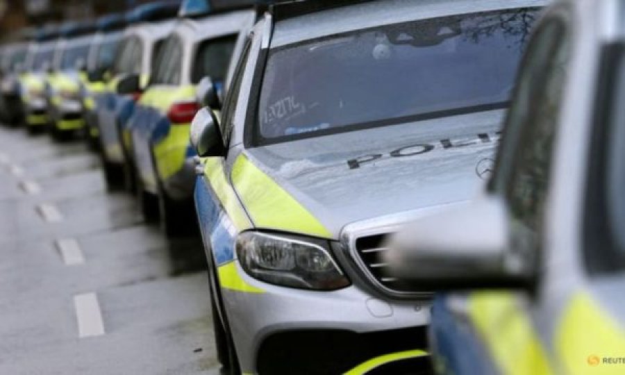 Të shtëna me armë në një supermarket në Gjermani