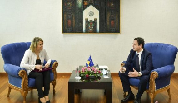 Ja kush thotë: Liza, ministria nuk është botë e çudirave