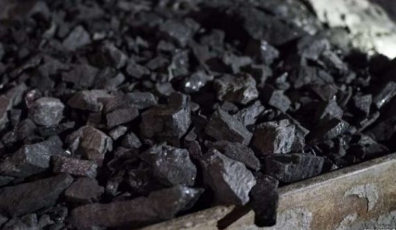 A po i shet thëngjill dikujt Kosova?