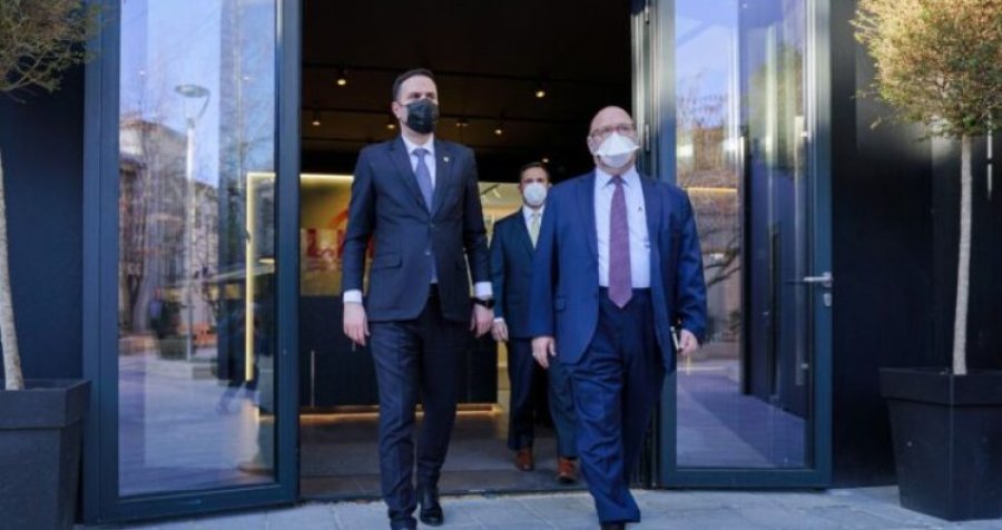 Hovenier për takimin me Abdixhikun: Patëm një diskutim të mirë