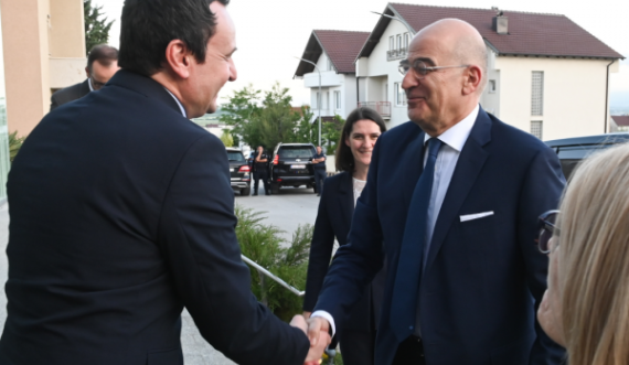 Kurti është kthyer nga Londra, ministri grek tregon se energjia mbetet ende temë me Kosovën