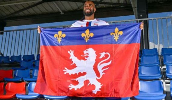 Lacazette largohet nga Arsenali, bëhet me klub të ri