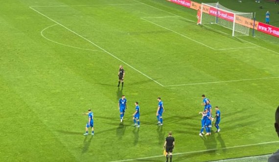 Kosova 3:2 Irlanda e Veriut, starton pjesa e dytë