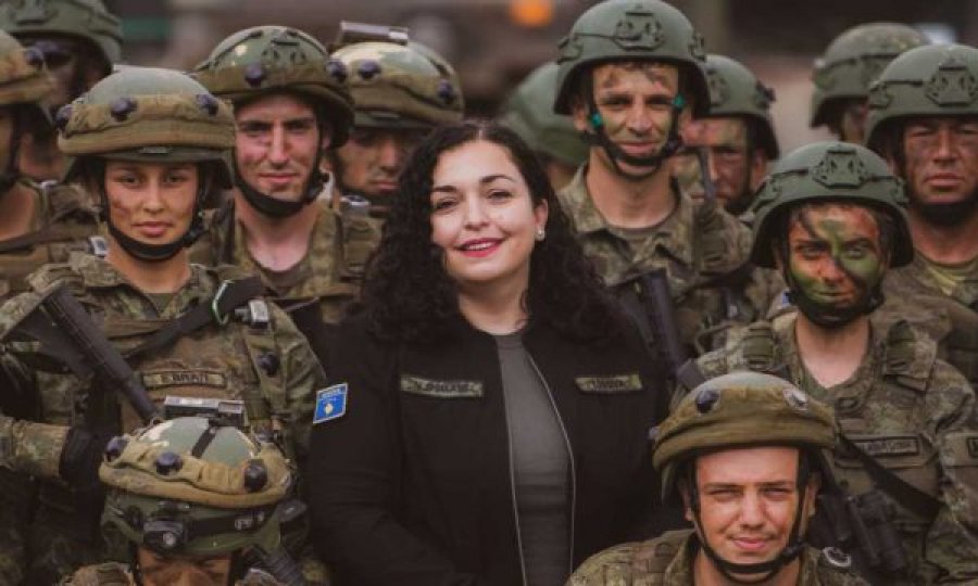 A di Komandantja Supreme e Kosovës të përdorë armë?