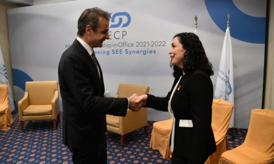 Presidentja Osmani pritet nga Kryeministri grek