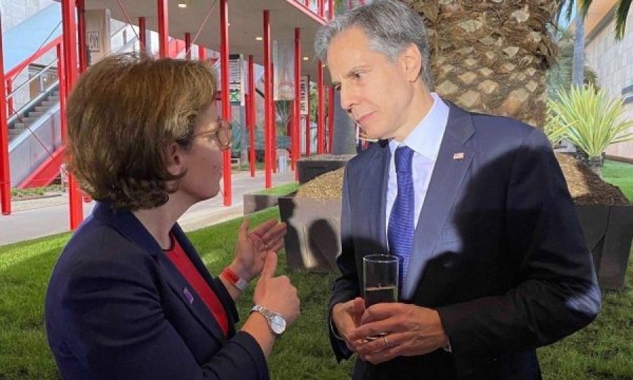 Gërvalla njofton edhe në Facebook për takimin me Blinken