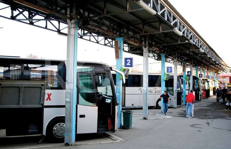 Kah po shkon Kosova: Shtrenjtohen sërish biletat e autobusëve