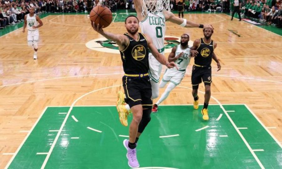 NBA/ Barazohet sërish seria finale, Curry shkëlqen në fitoren e Golden State ndaj Bostonit