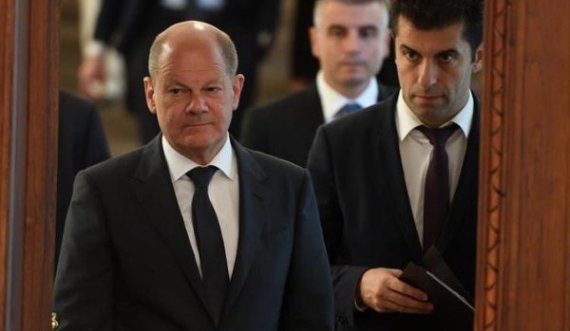 Scholz pret që Sofja ta heqë veton, Petkov: Vetëm nëse Maqedonia e Veriut i plotëson kushtet