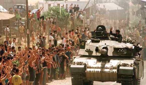 Dita e Lirisë së Kosovës, 12 Qershori 1999 dhe Kapitët e Durrësit