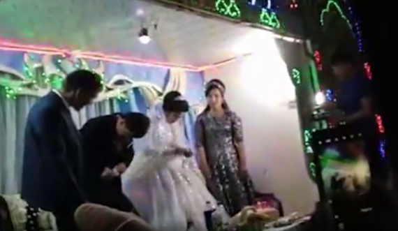 Burri rrah nusen në mes të dasmës