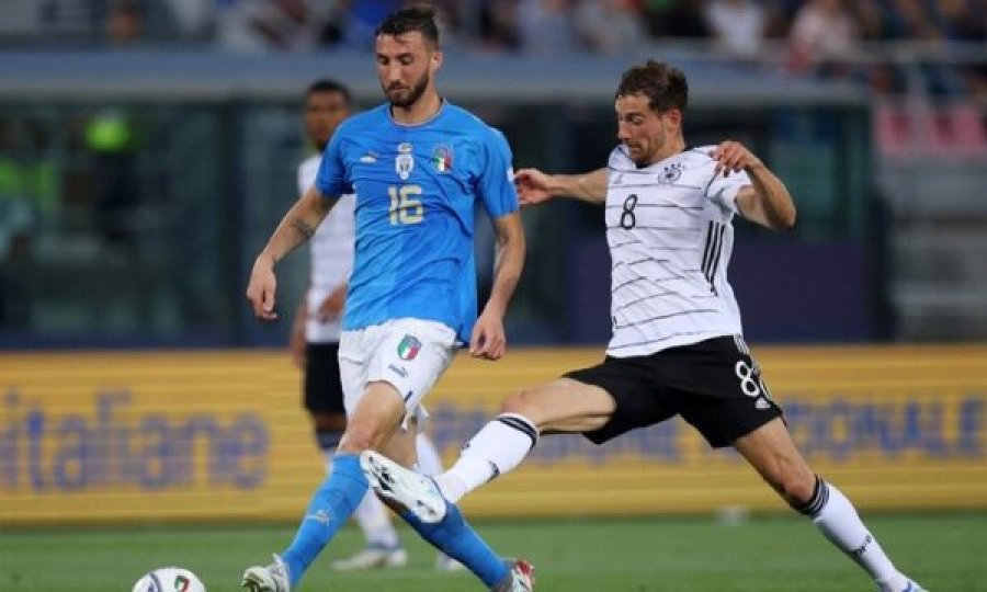 Gjermania kalon në epërsi ndaj Italisë