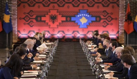 Mbledhje e përbashkët e qeverisë së Kosovës dhe Shqipërisë, ja kur do të mbahet