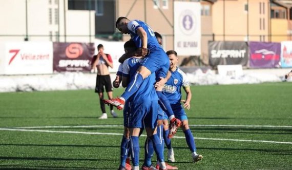 Ismet Munishi e paralajmëron rikthimin e dy yjeve tek FC Prishtina