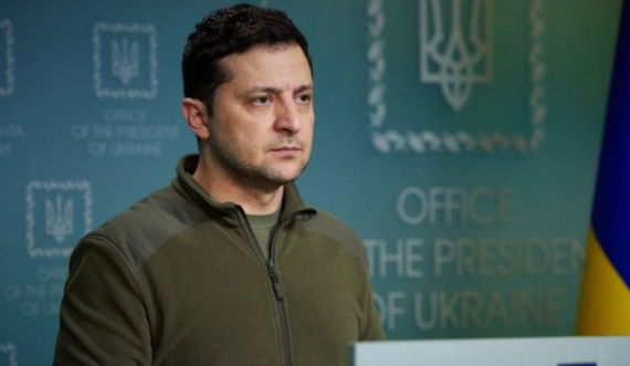 Zelensky me dekret për shkarkimin e një anëtari të lartë 