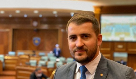 Lushtaku: PDK s’do të marrë pjesë në votimin për kryeparlamentar