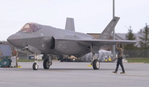 Çfarë po zihet? -avionët luftarakë amerikanë F-35 zbarkojnë në Shkup