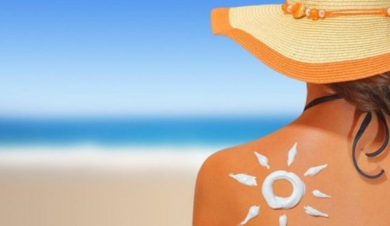 Ky shtet u ofron qytetarëve krem dielli falas për tu mbrojtur nga kanceri i lëkurës